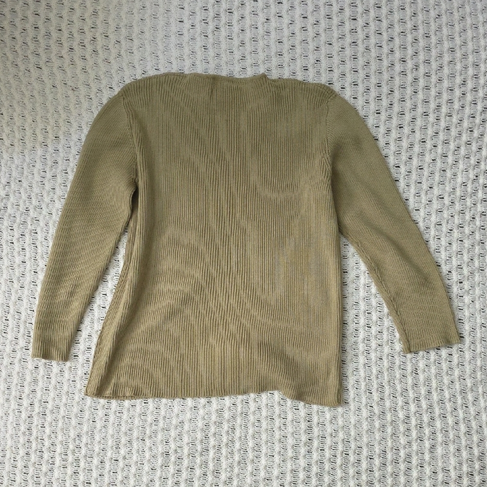 DKNY Women's V-Neck Ribbed Sweater in Light Khaki - Picture 4 of 4